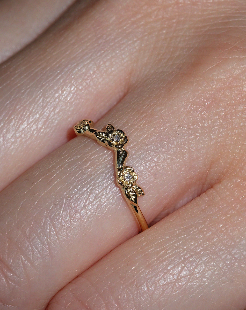 Shop – Alba Band Stone Set 9ct White Gold Meadowlark Jewellery