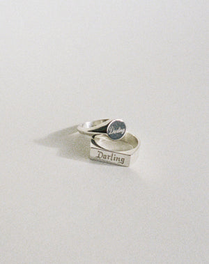 Darling Signet Gothic | Sterling Silver