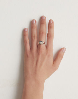 Darling Signet Gothic | Sterling Silver