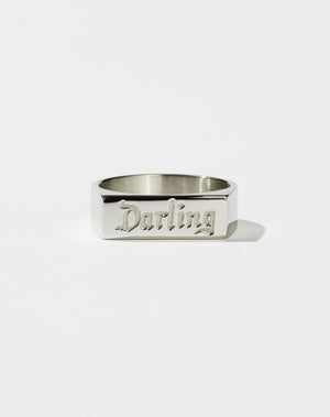 Darling Signet Gothic | Sterling Silver