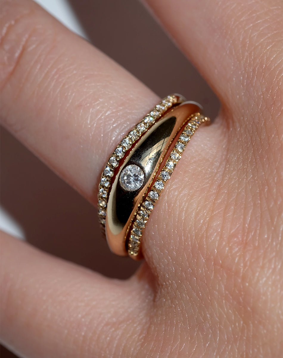 Mini Claude Ring with Stone | 9ct Yellow Gold