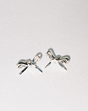 Bow Stud Earrings Medium | Sterling Silver