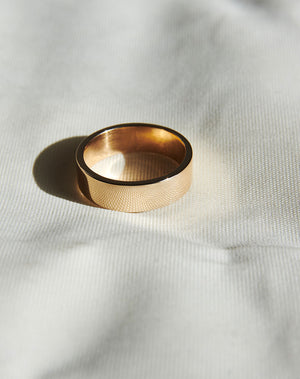 Mens classic gold wedding band. Made in New Zealand