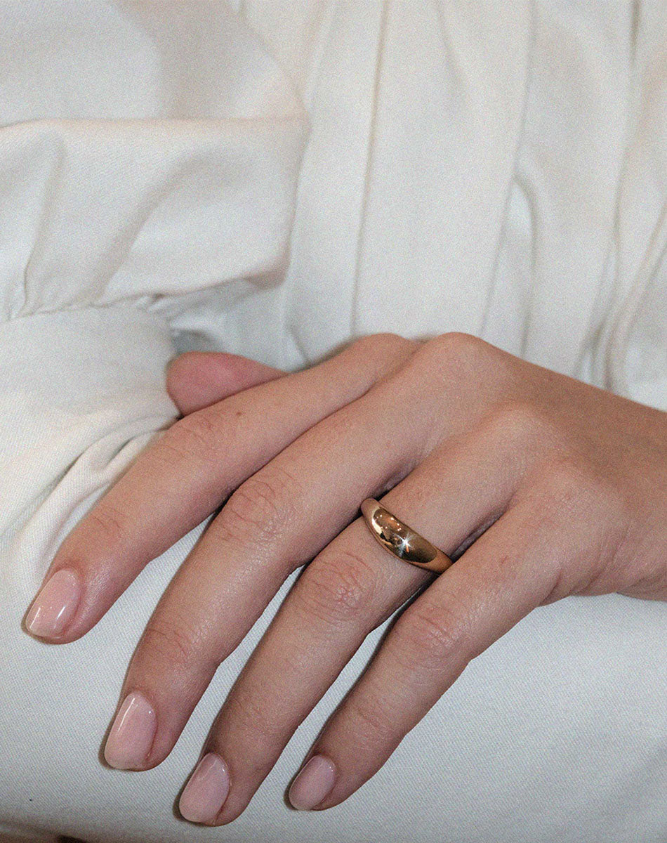 Claude Band Plain | 9ct Yellow Gold
