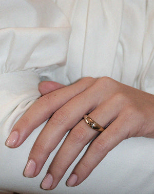 Claude Band Plain | 9ct Yellow Gold