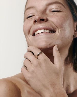 Halo Band 4mm | 9ct Solid Gold