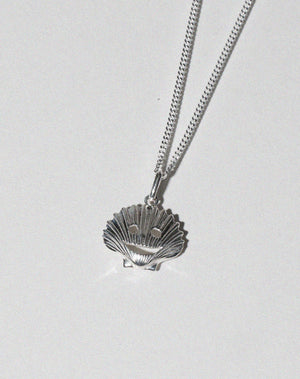 Nell Shell Necklace | 23k Gold Plated