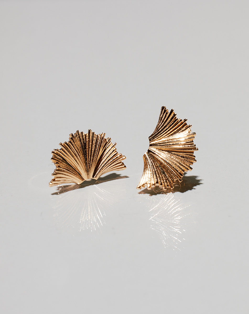 Vita Stud Earrings Medium | Sterling Silver