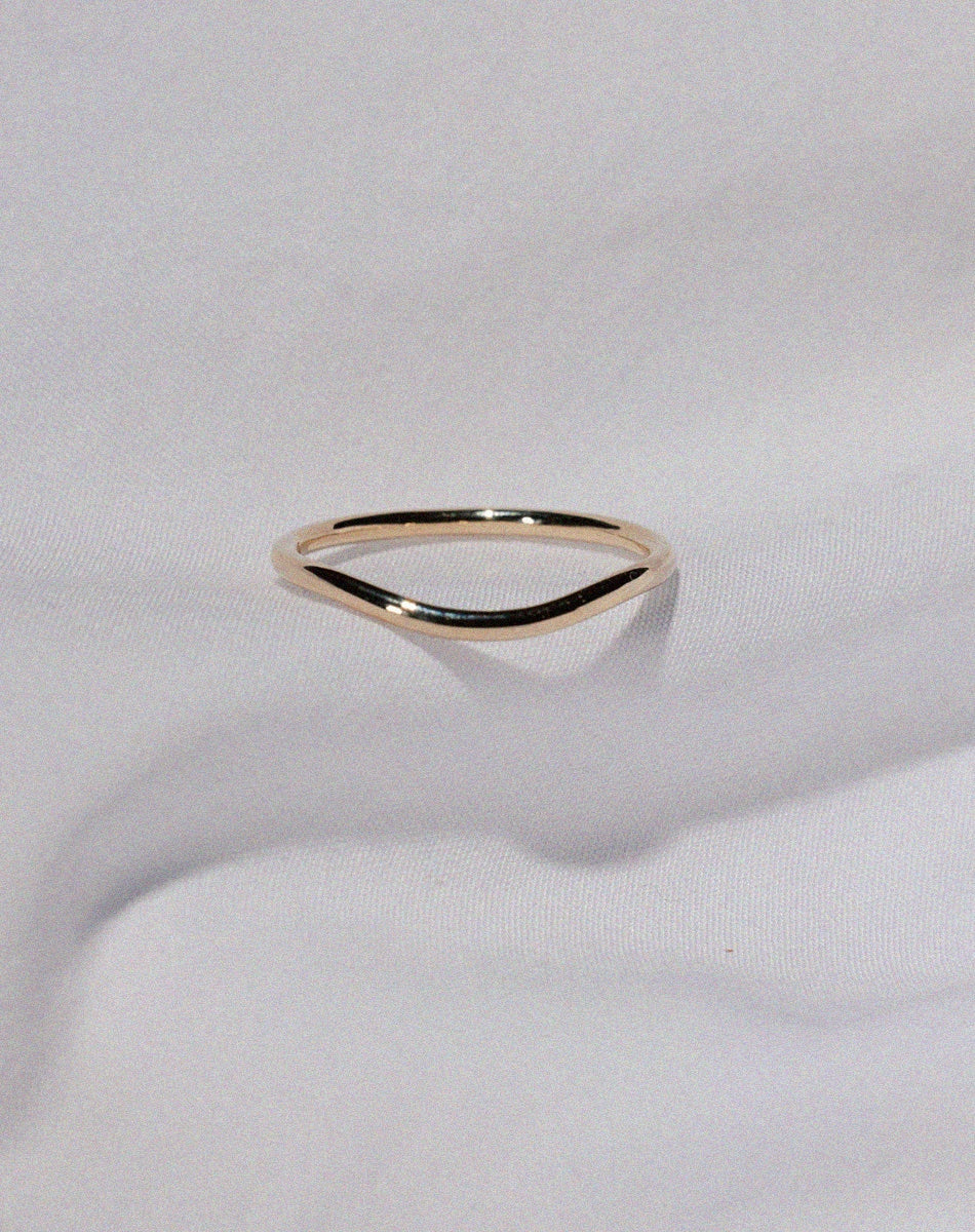 Amelie Band Plain | 9ct White Gold