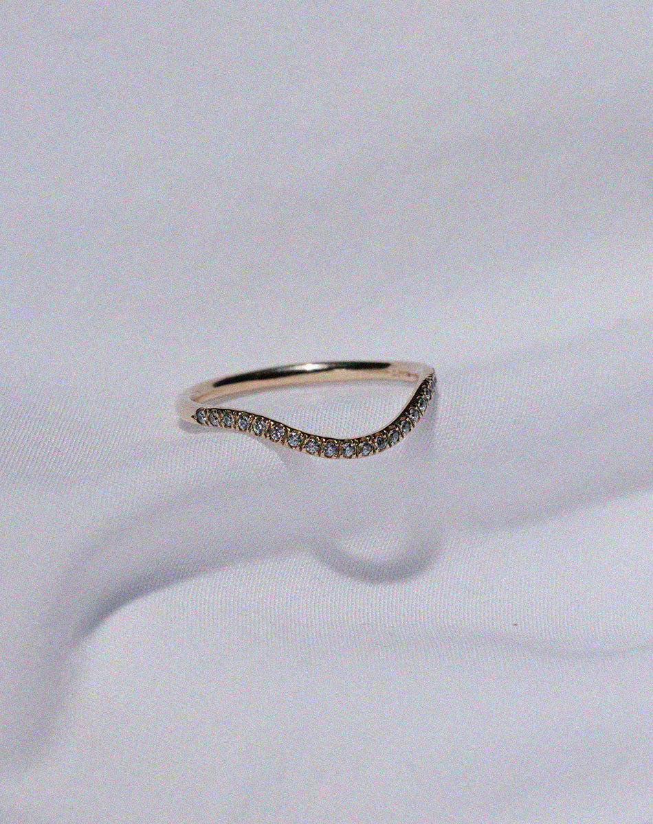 Aphrodite Band Pave | 9ct White Gold
