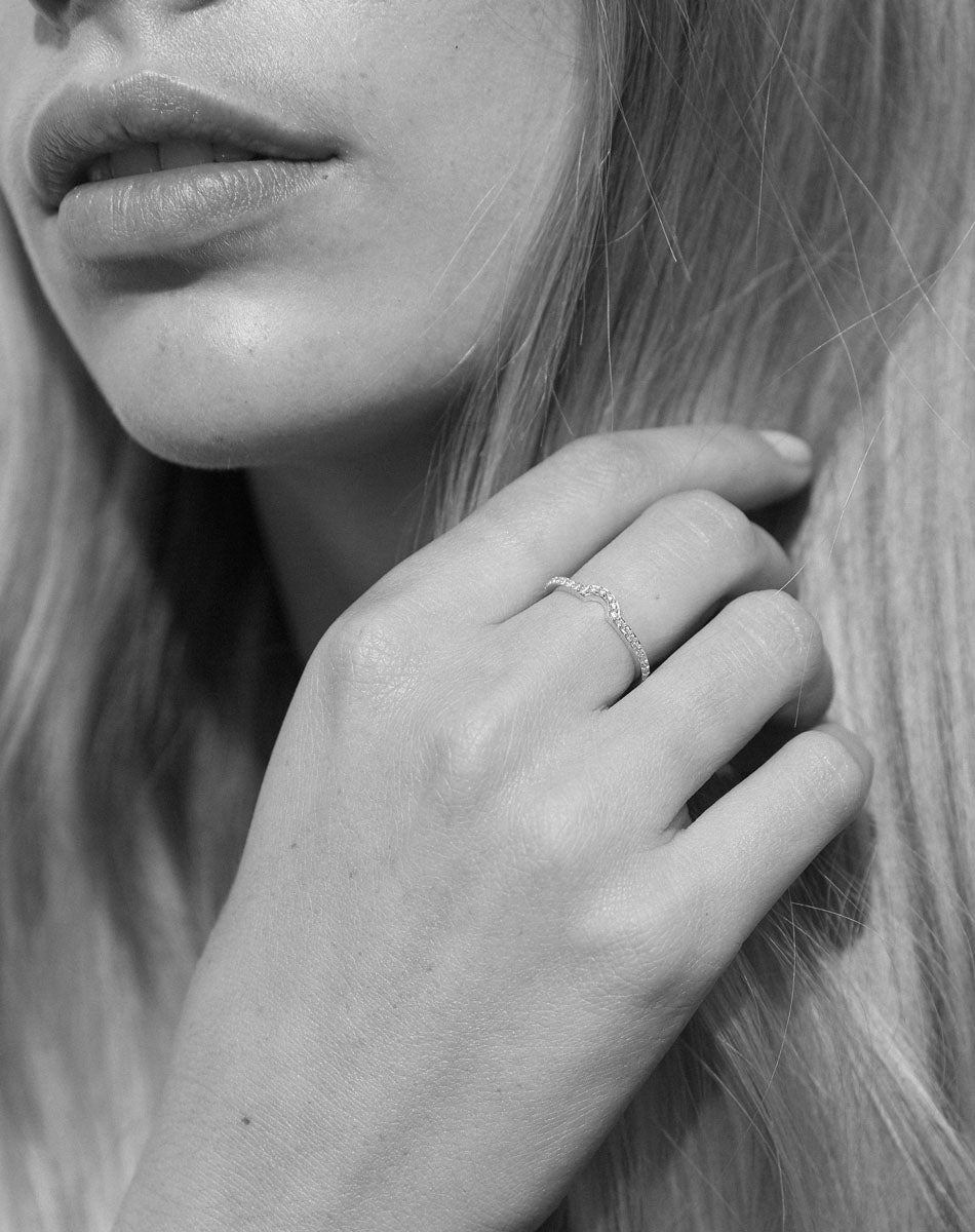 Signature Eternity Band | 14ct White Gold