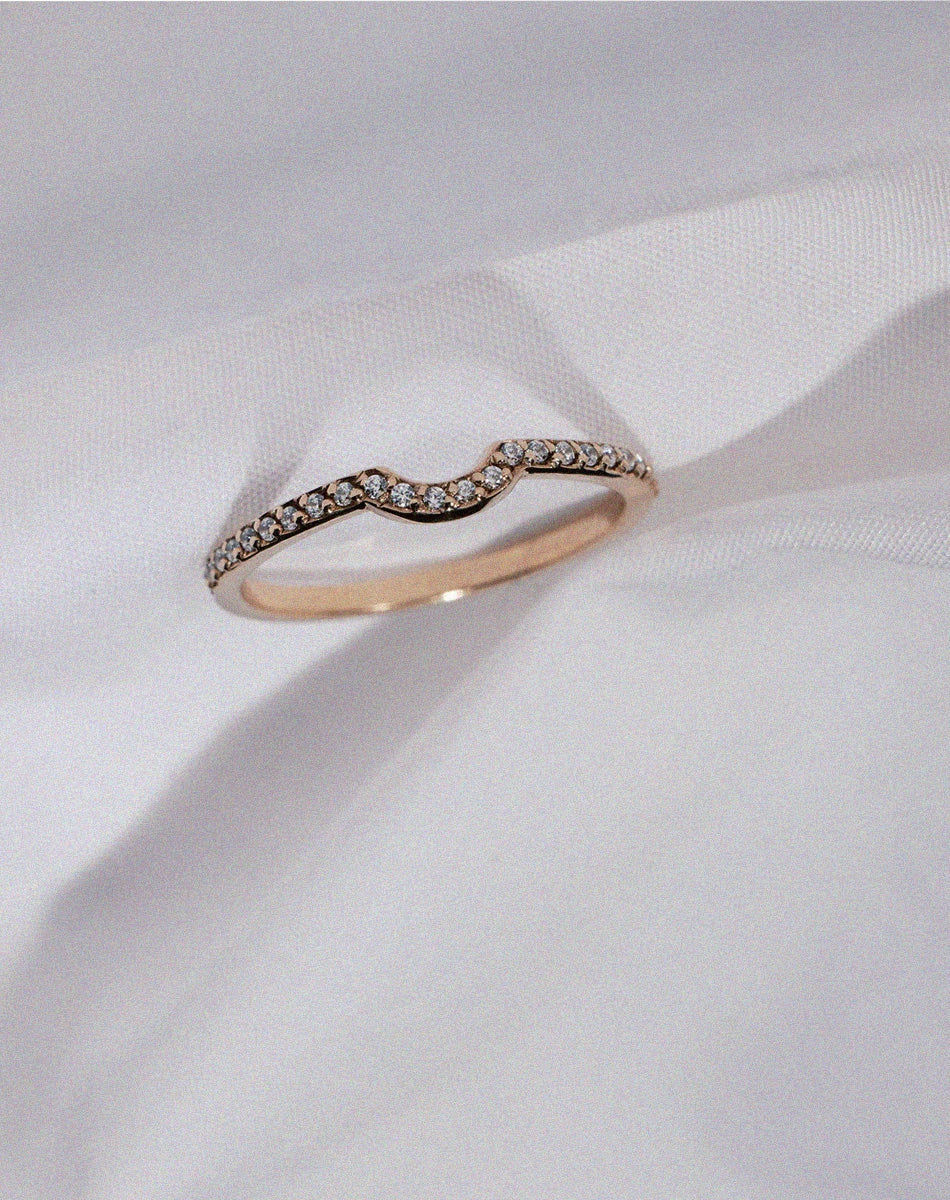 Signature Eternity Band | 14ct White Gold